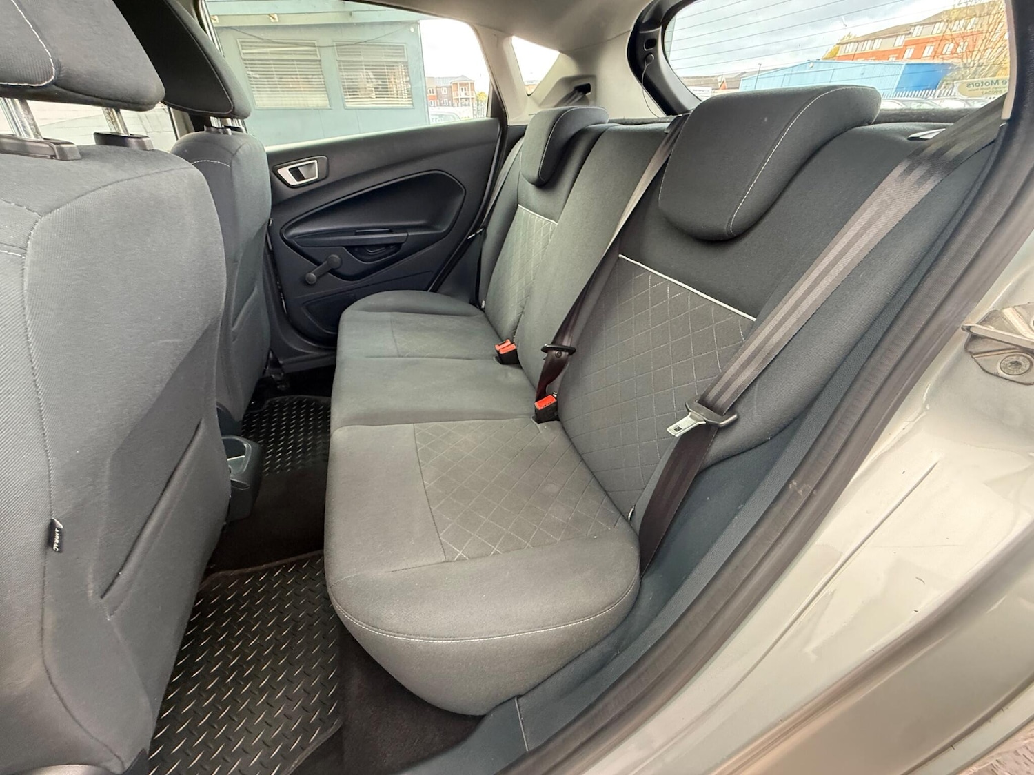 Used Ford Fiesta 2012 for sale - 76399005: Photo 22