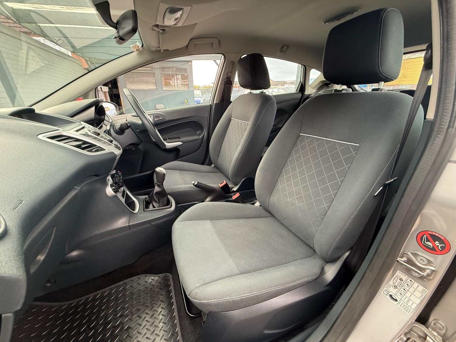 Used Ford Fiesta 2012 for sale - 76399005: Photo 23