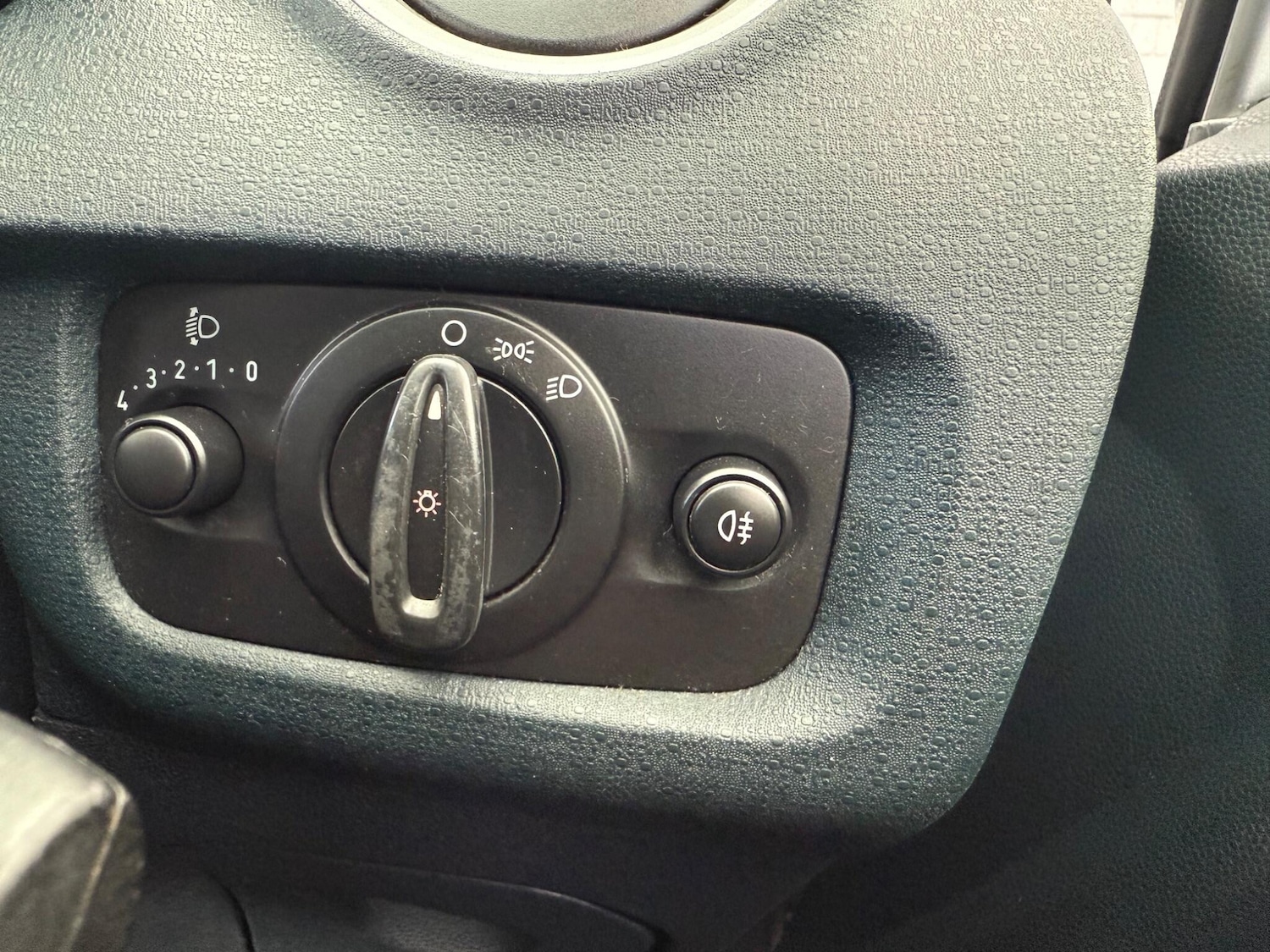 Used Ford Fiesta 2012 for sale - 76399005: Photo 29