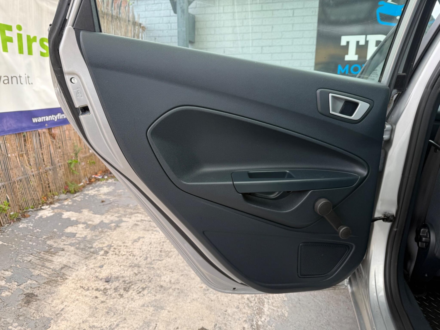 Used Ford Fiesta 2012 for sale - 76399005: Photo 37