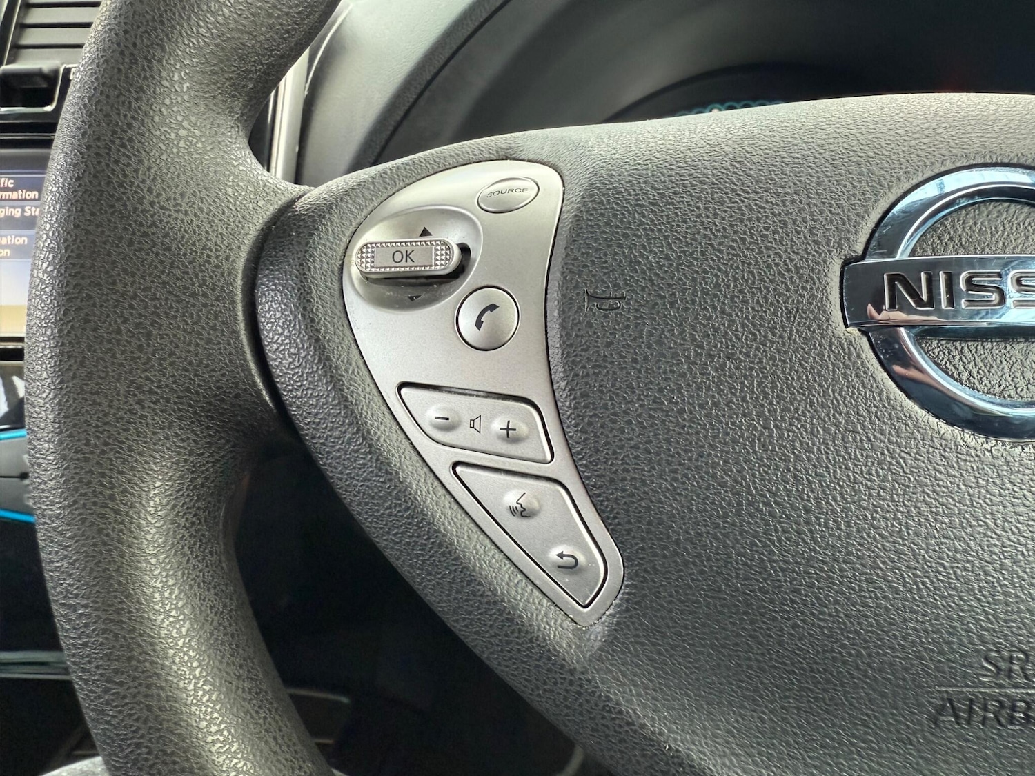 Used Nissan Leaf 2016 for sale - 76360328: Photo 25