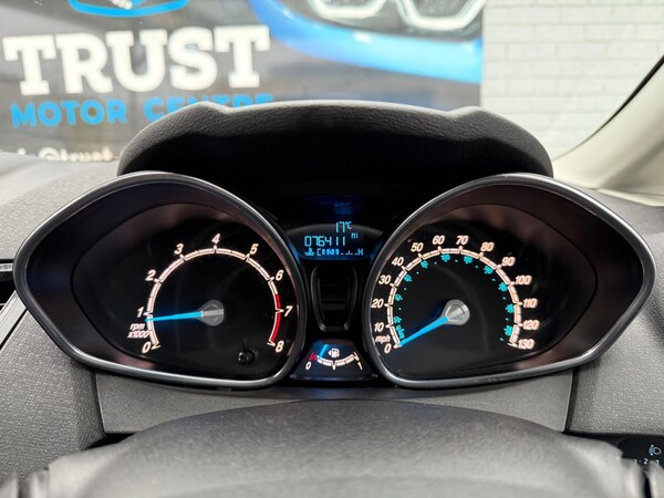 Used Ford Fiesta 2013 for sale - 76307304: Photo 26