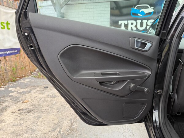 Used Ford Fiesta 2013 for sale - 76307304: Photo 37