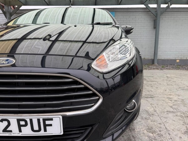 Used Ford Fiesta 2013 for sale - 76307304: Photo 9