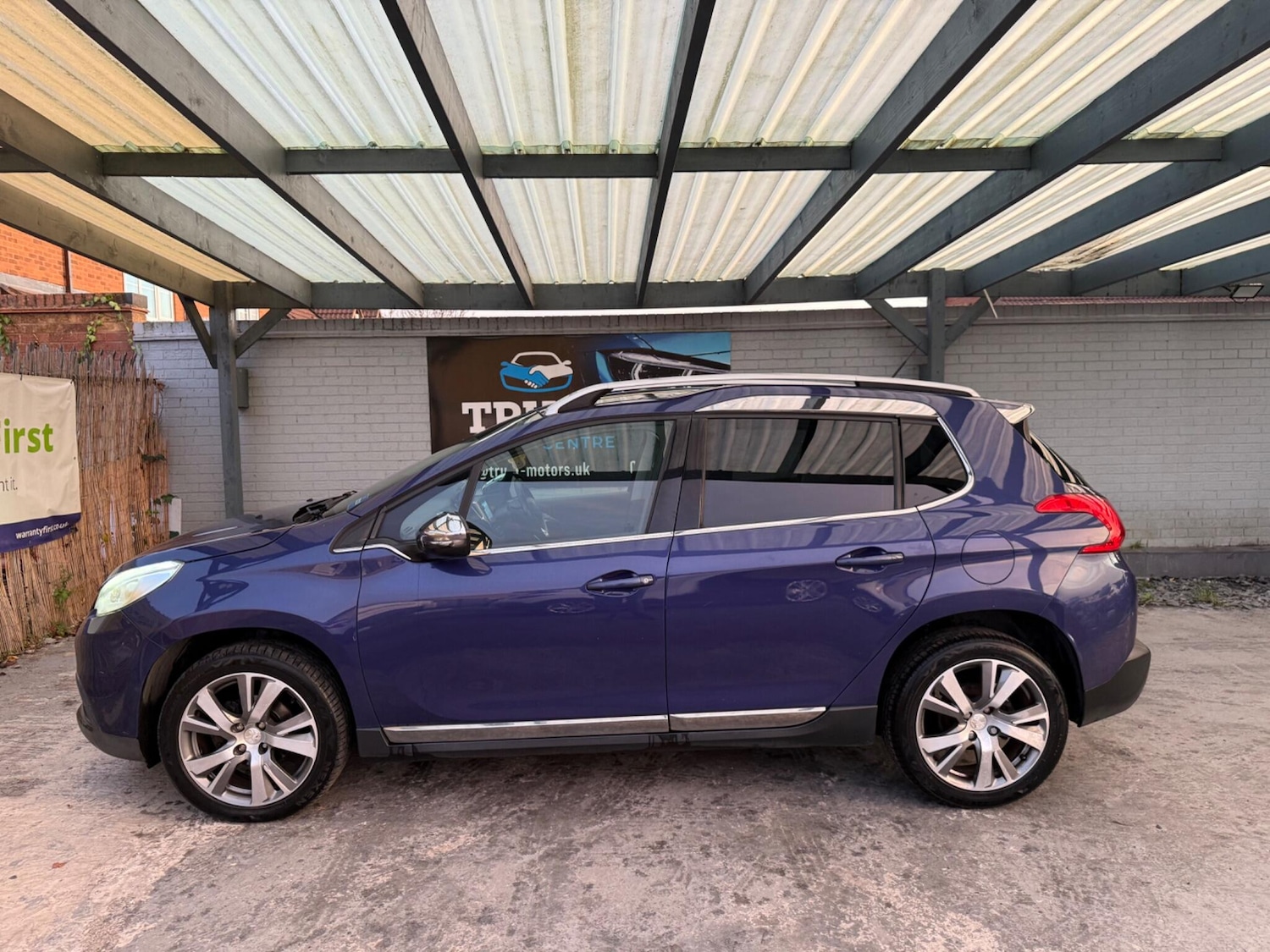 Used Peugeot 2008 2015 for sale - 76521942: Photo 11