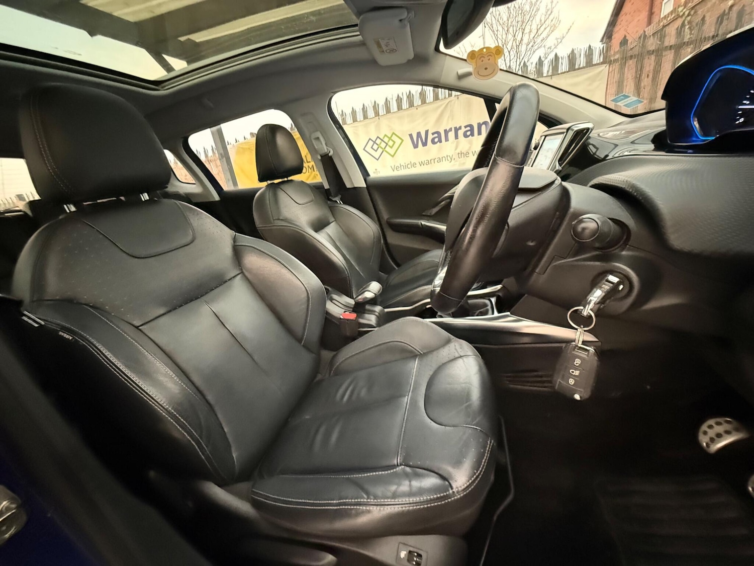 Used Peugeot 2008 2015 for sale - 76521942: Photo 18