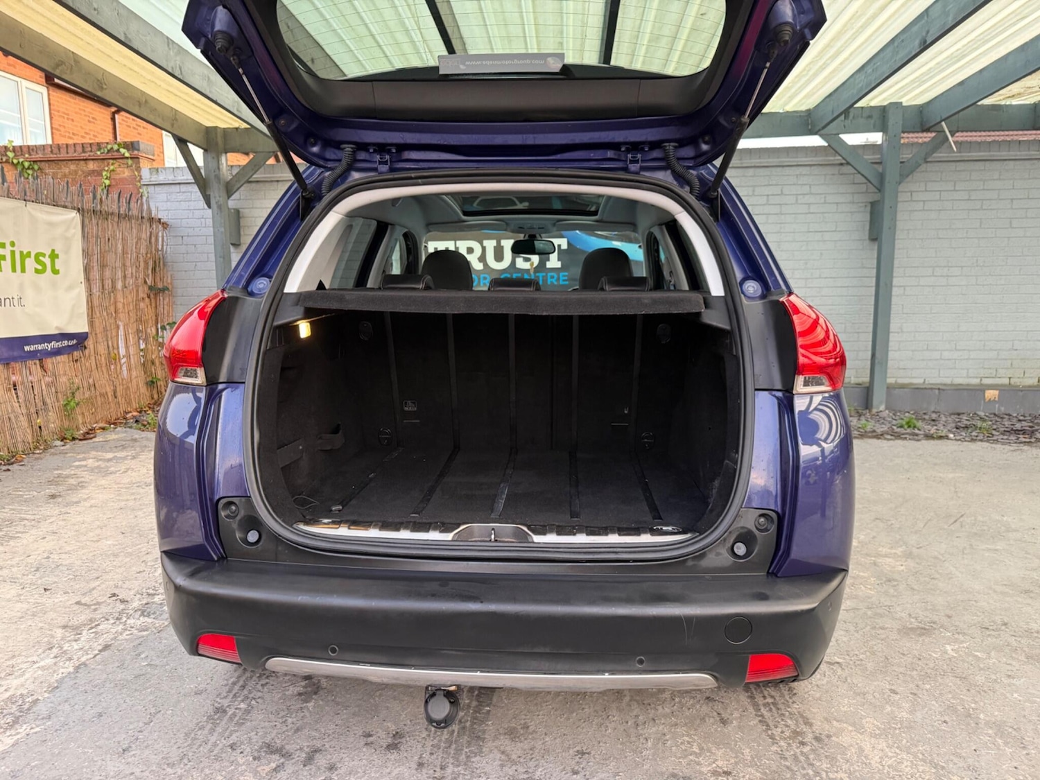 Used Peugeot 2008 2015 for sale - 76521942: Photo 38