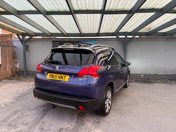 Used Peugeot 2008 2015 for sale - 76521942: Photo