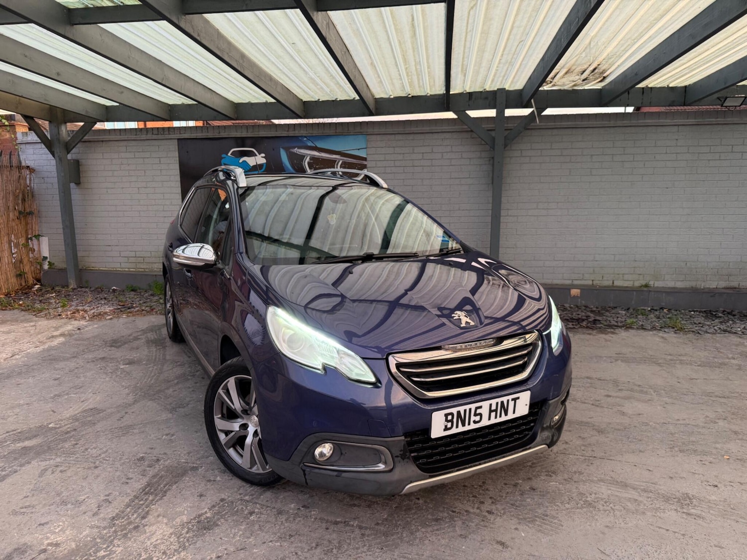 Used Peugeot 2008 2015 for sale - 76521942: Photo 5
