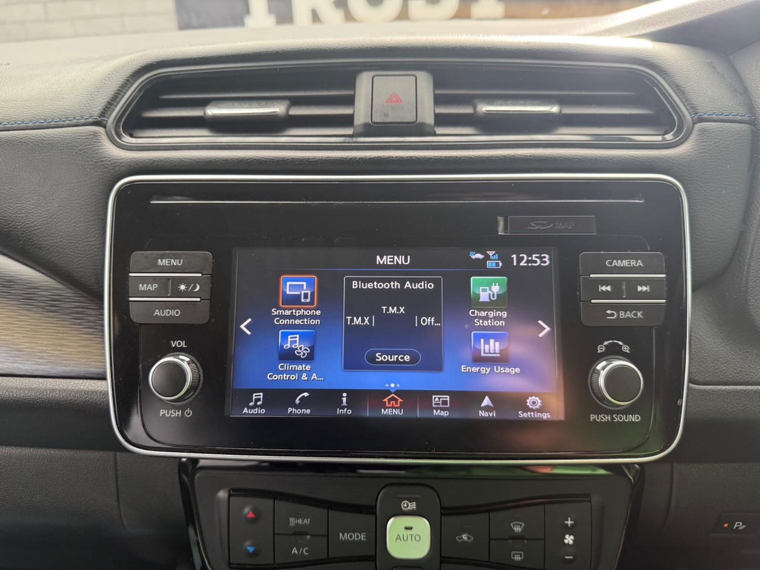 Used Nissan Leaf 2018 for sale - 76371436: Photo 33