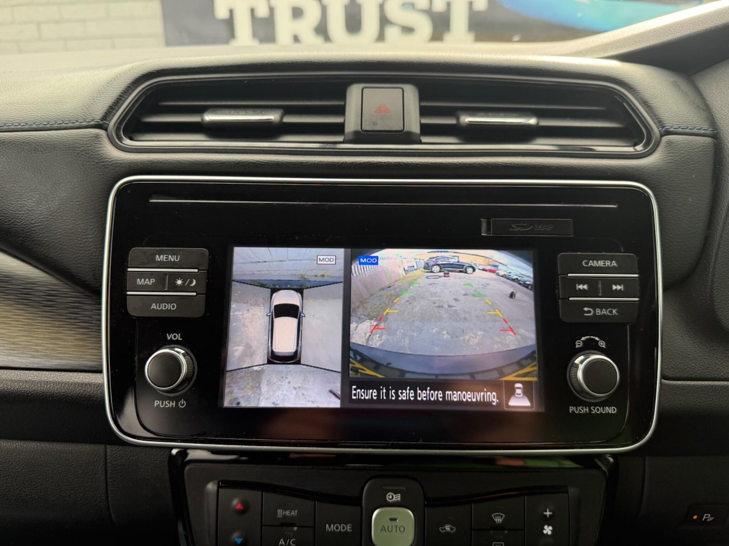 Used Nissan Leaf 2018 for sale - 76371436: Photo 35