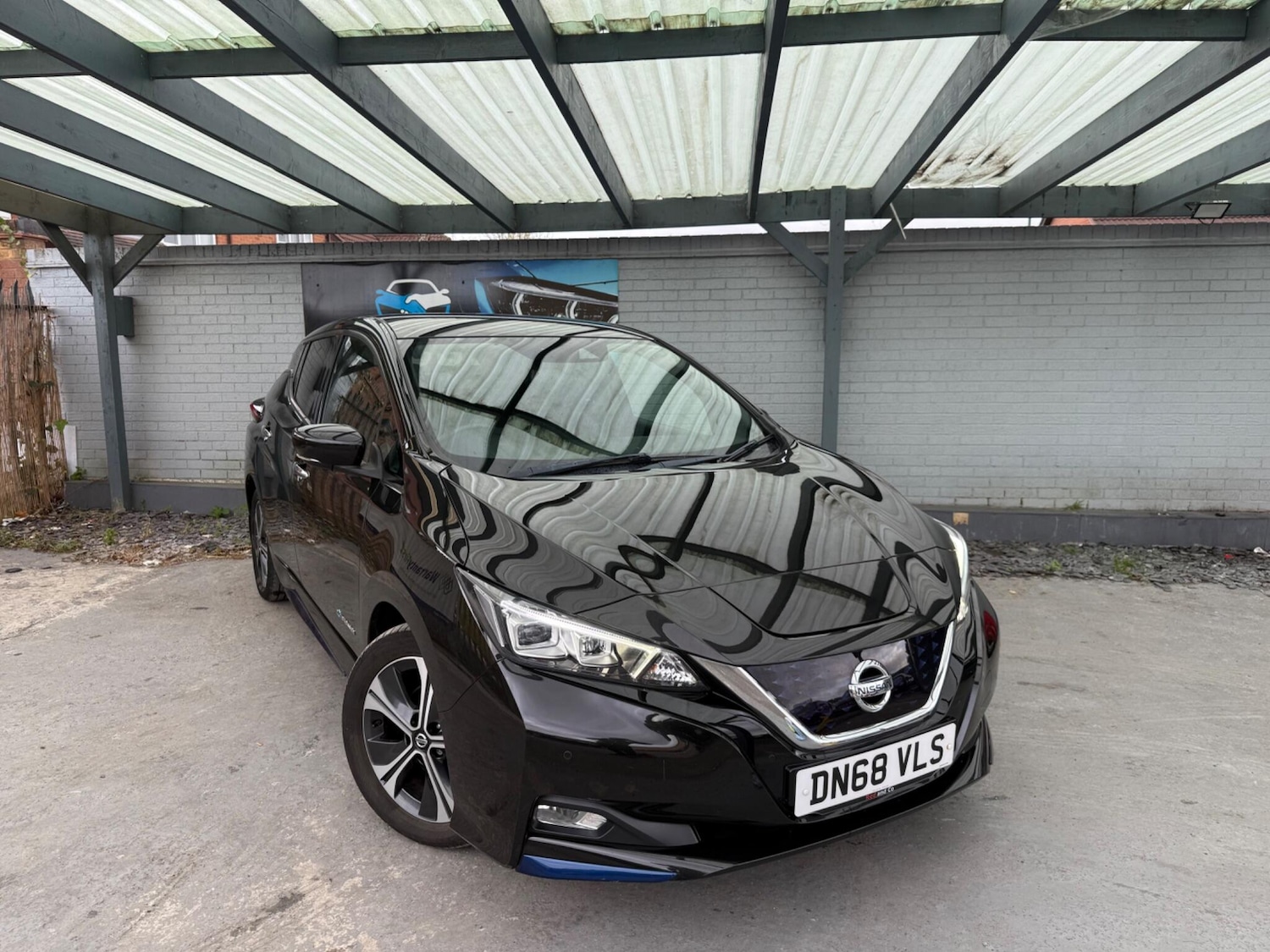 Used Nissan Leaf 2018 for sale - 76371436: Photo 5