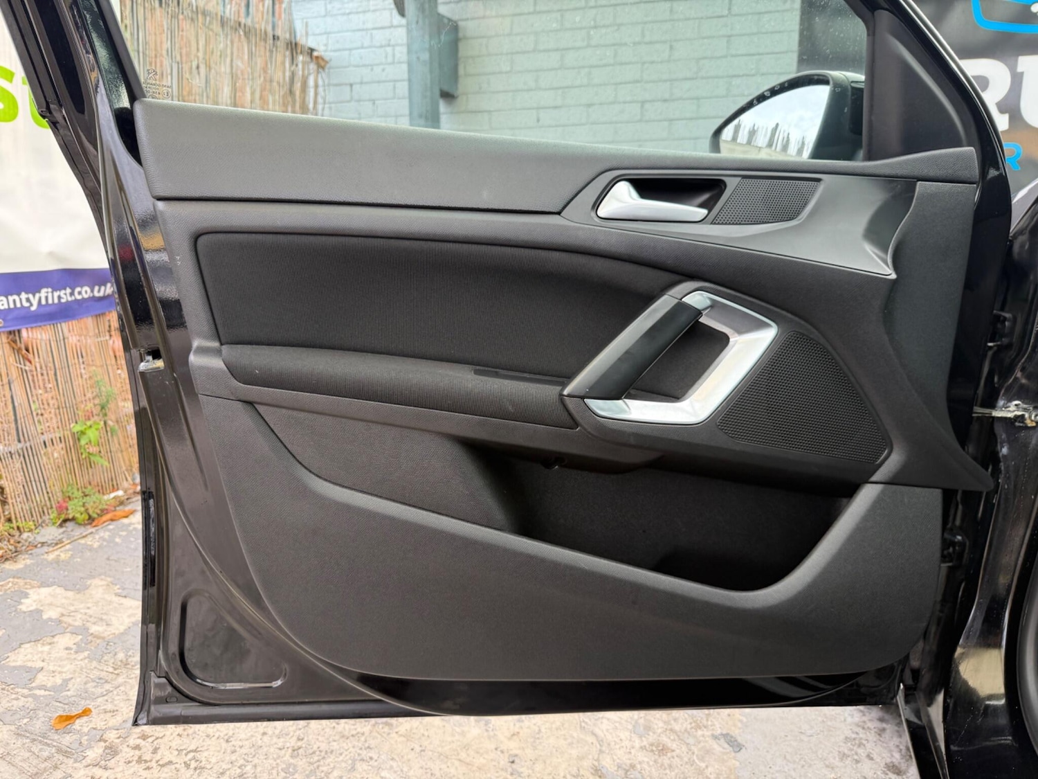 Used Peugeot 308 2015 for sale - 76432737: Photo 41