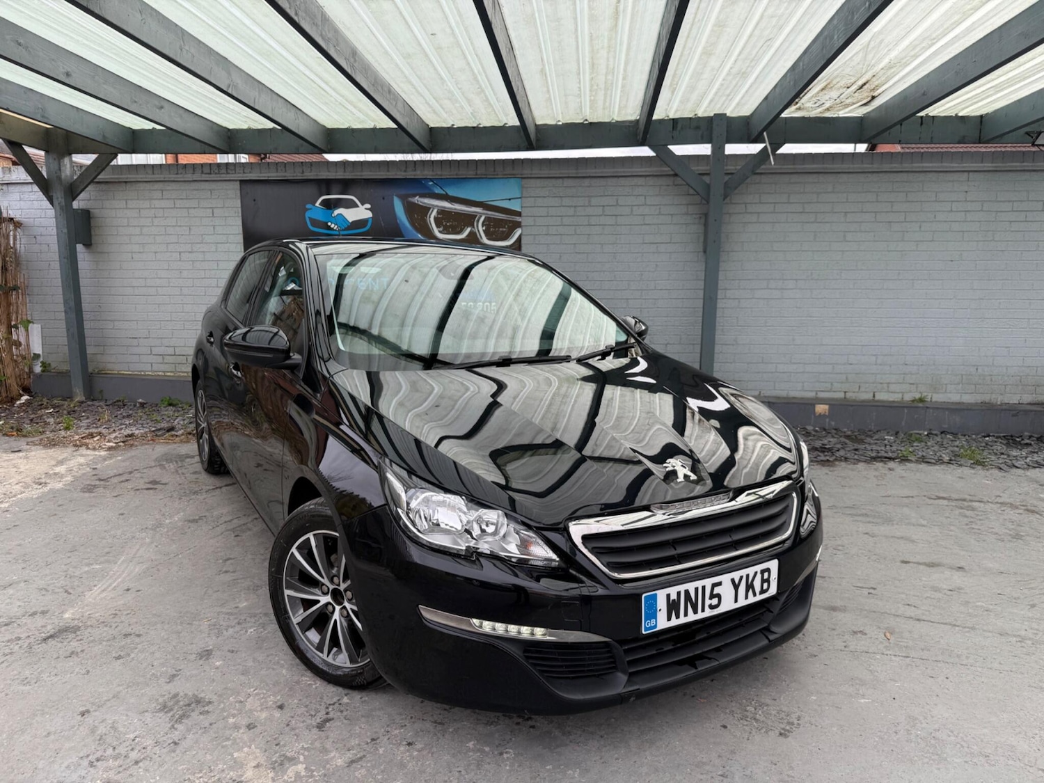 Used Peugeot 308 2015 for sale - 76432737: Photo 5