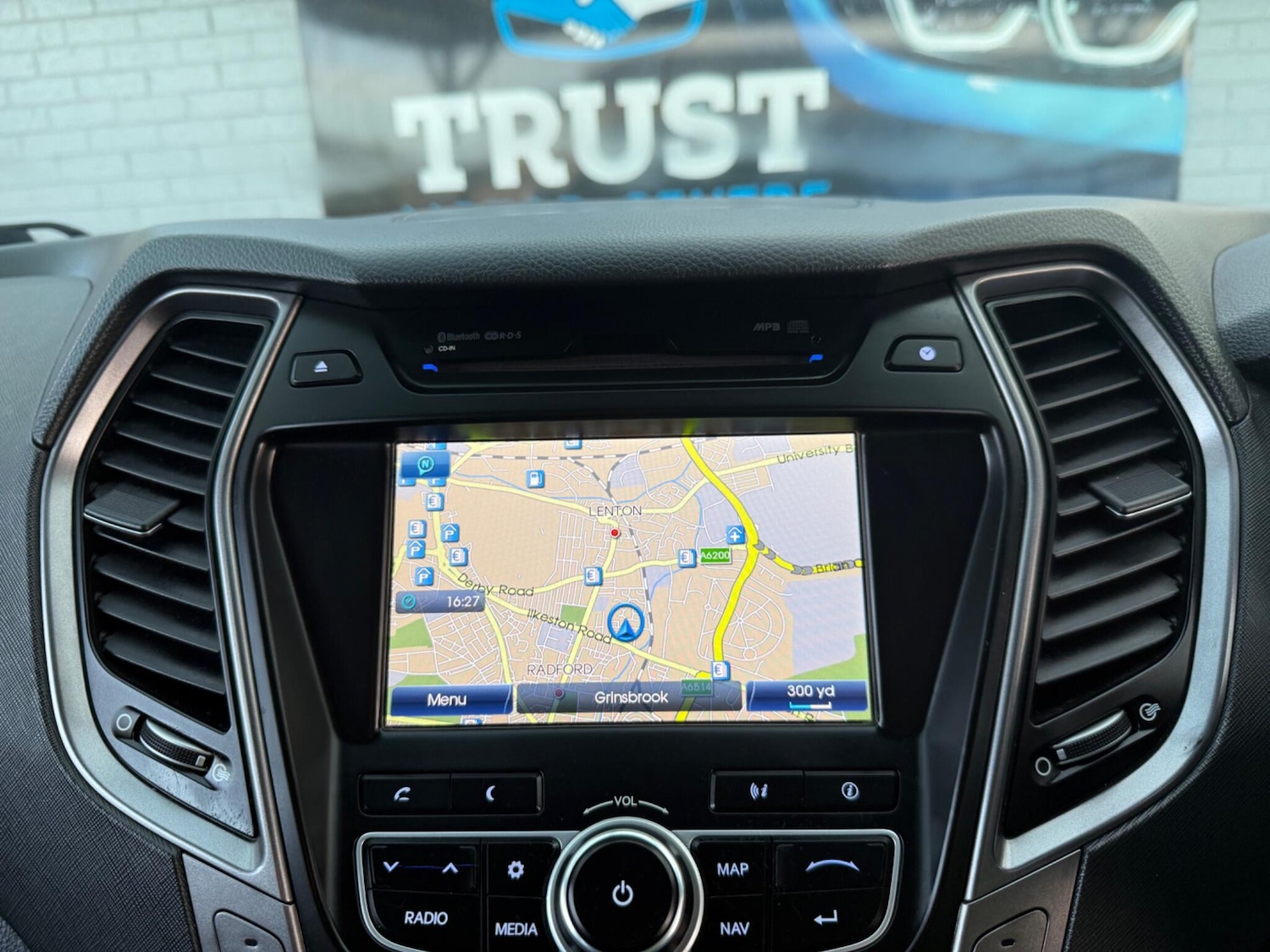 Used Hyundai Santa Fe 2013 for sale - 76572448: Photo 35