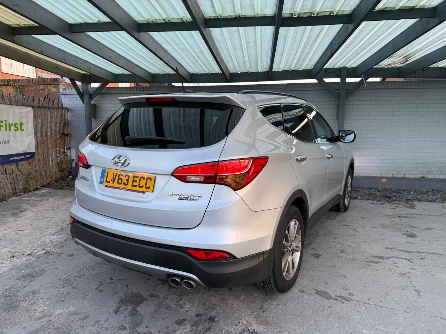 Used Hyundai Santa Fe 2013 for sale - 76572448: Photo 4