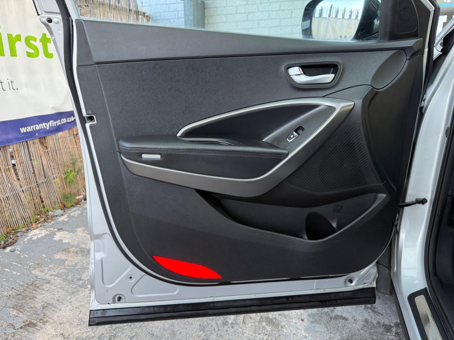 Used Hyundai Santa Fe 2013 for sale - 76572448: Photo 43