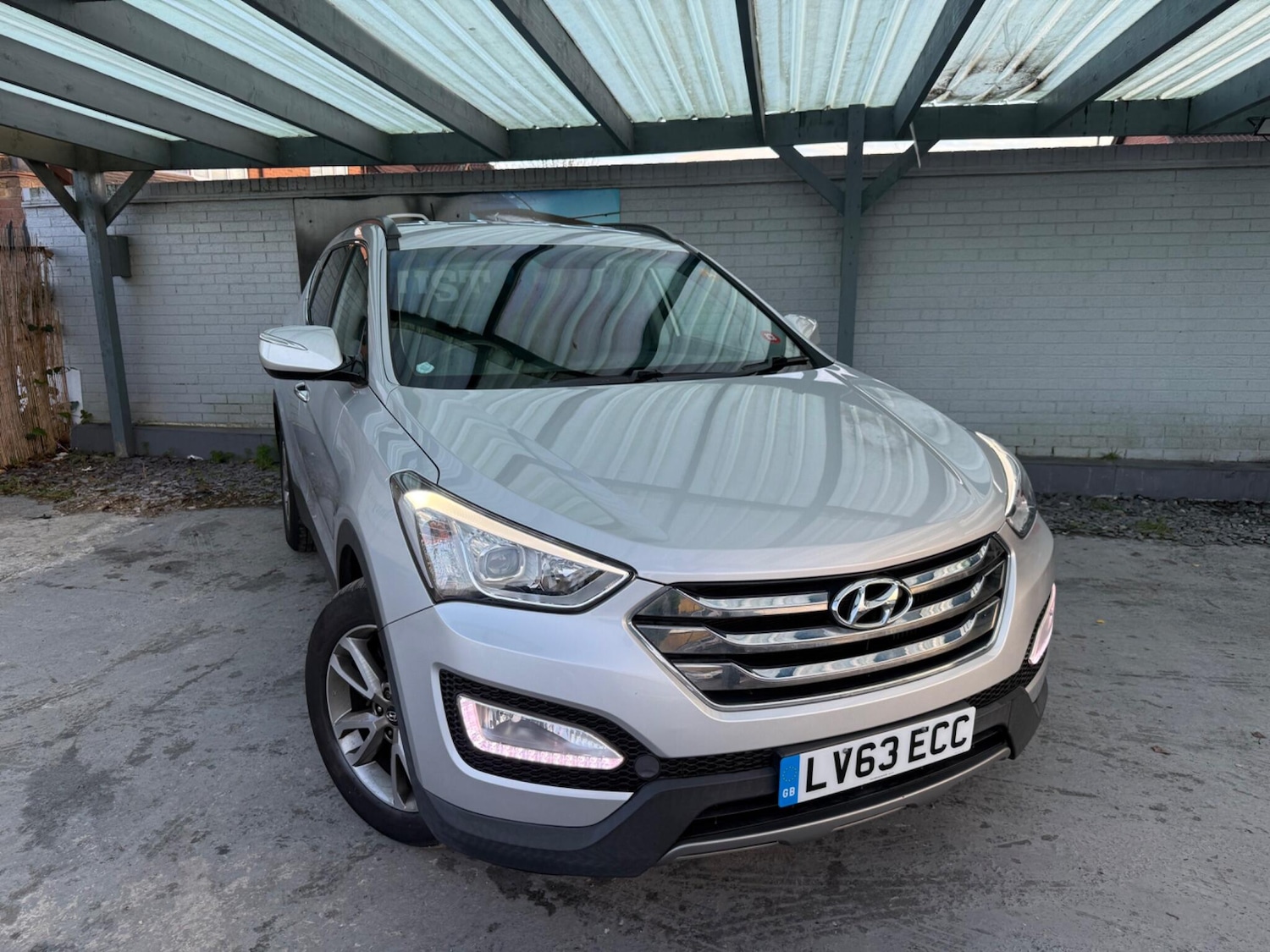 Used Hyundai Santa Fe 2013 for sale - 76572448: Photo 5