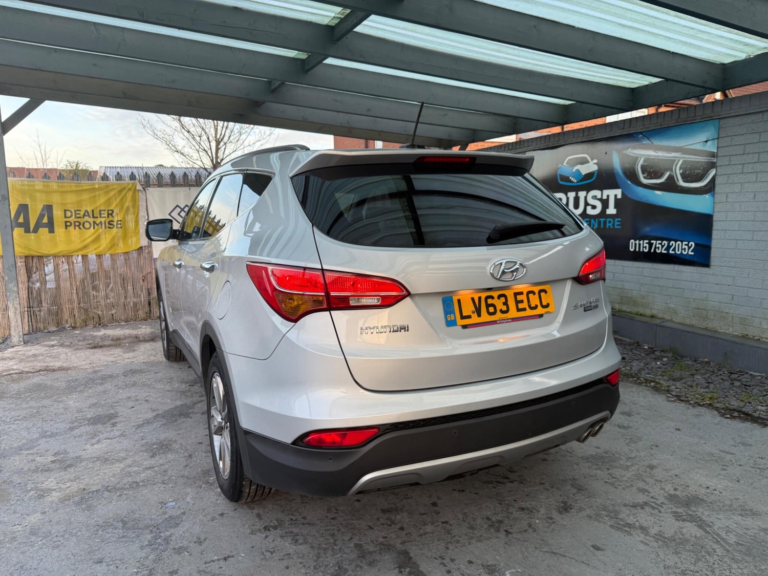 Used Hyundai Santa Fe 2013 for sale - 76572448: Photo 6