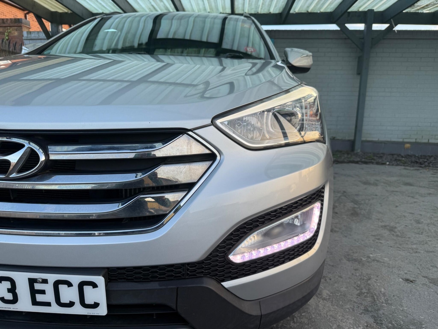 Used Hyundai Santa Fe 2013 for sale - 76572448: Photo 9