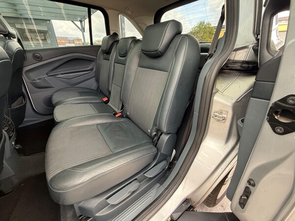 Used Ford Grand C-Max 2013 for sale - 76307838: Photo 24