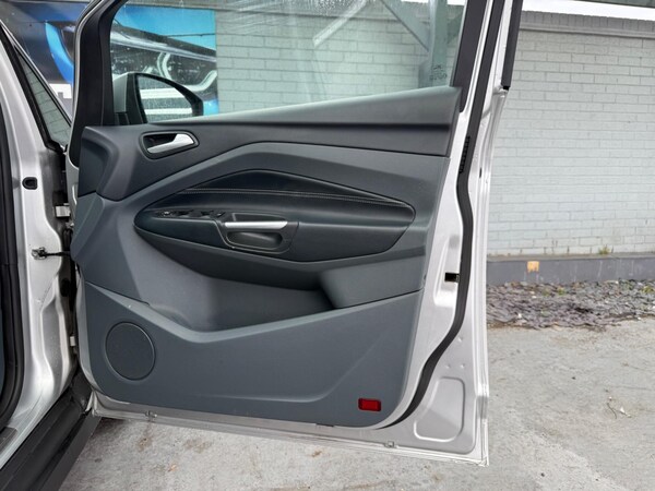Used Ford Grand C-Max 2013 for sale - 76307838: Photo 40