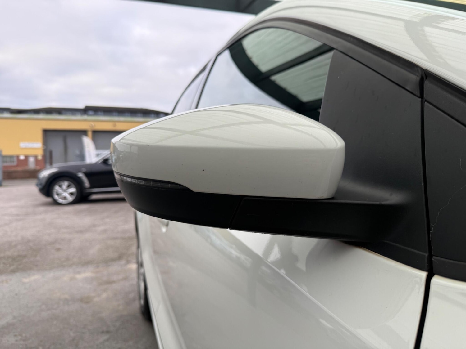 Used Volkswagen Polo 2012 for sale - 76597200: Photo 12