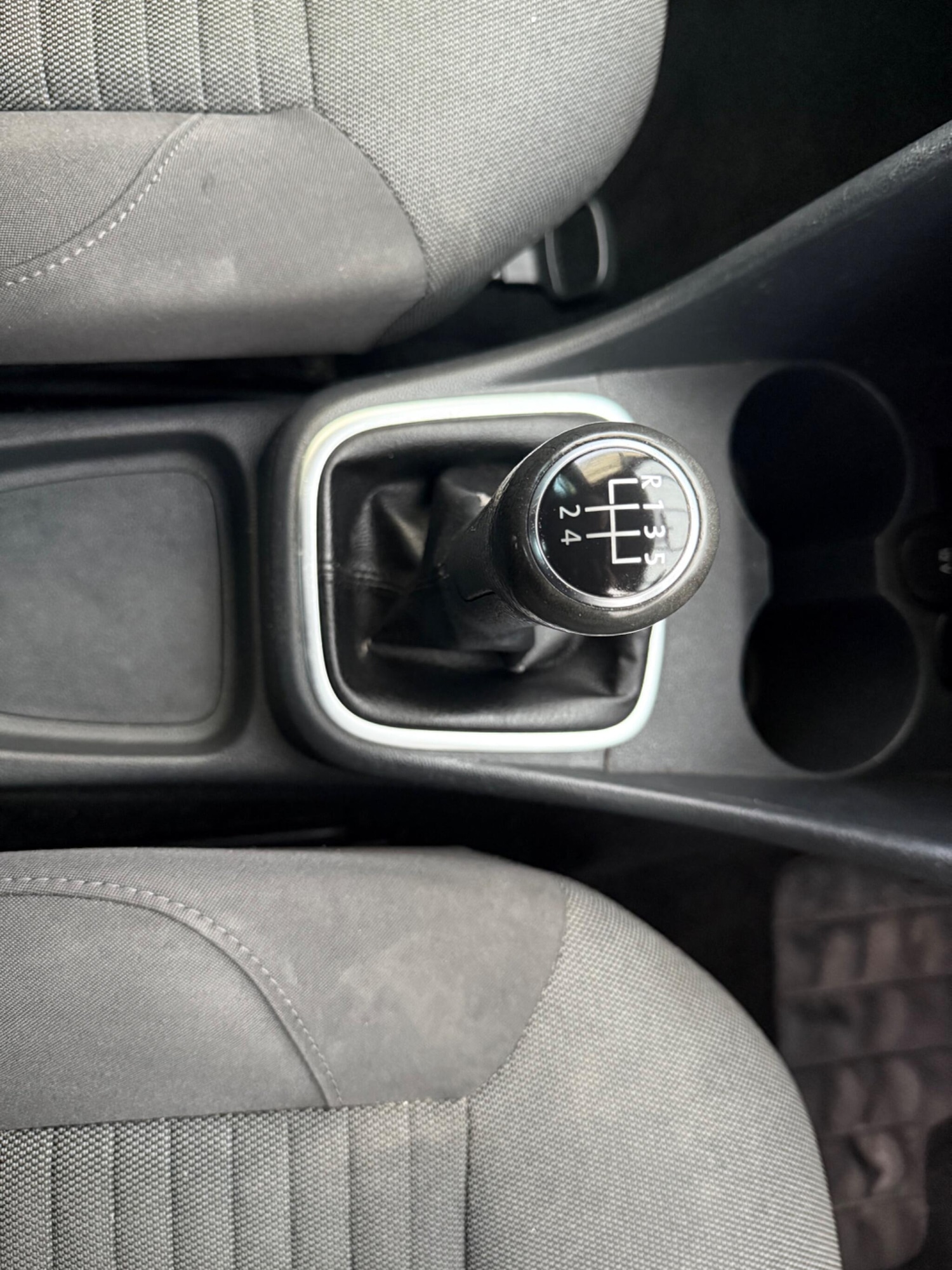 Used Volkswagen Polo 2012 for sale - 76597200: Photo 35