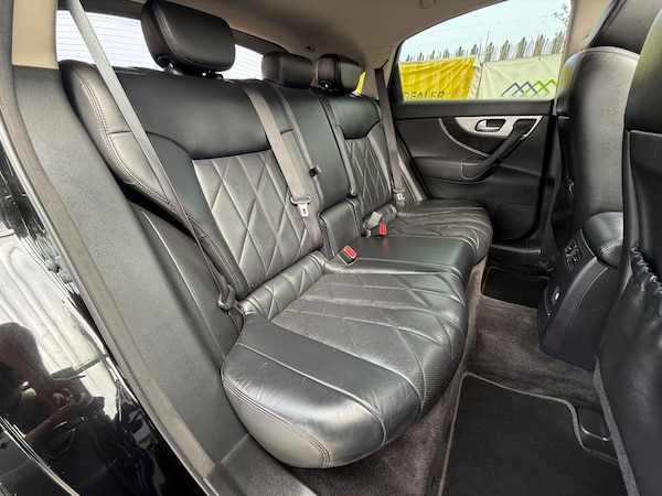 Used Infiniti FX 2013 for sale - 76306548: Photo 19