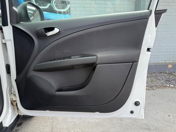 Used SEAT Altea XL 2013 for sale - 76306963: Photo 36