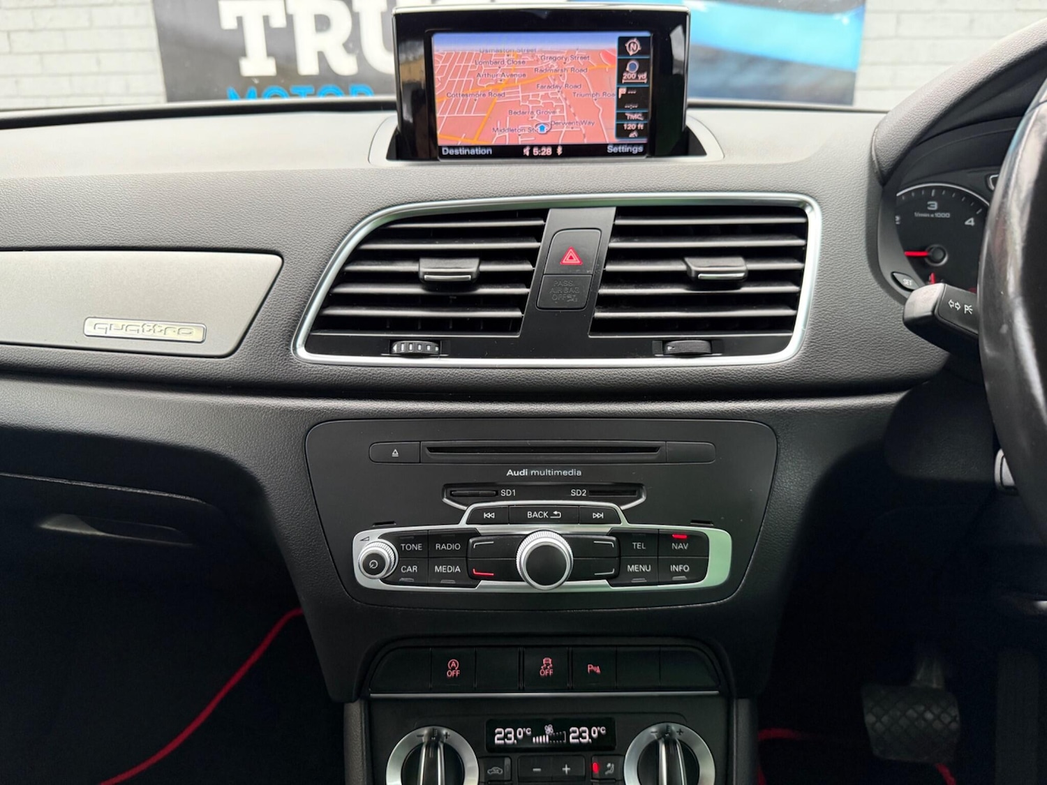 Used Audi Q3 2012 for sale - 76561496: Photo 30