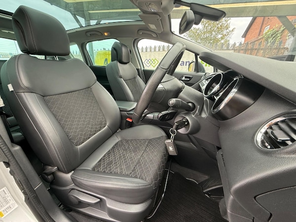 Used Peugeot 3008 2015 for sale - 76306717: Photo 18