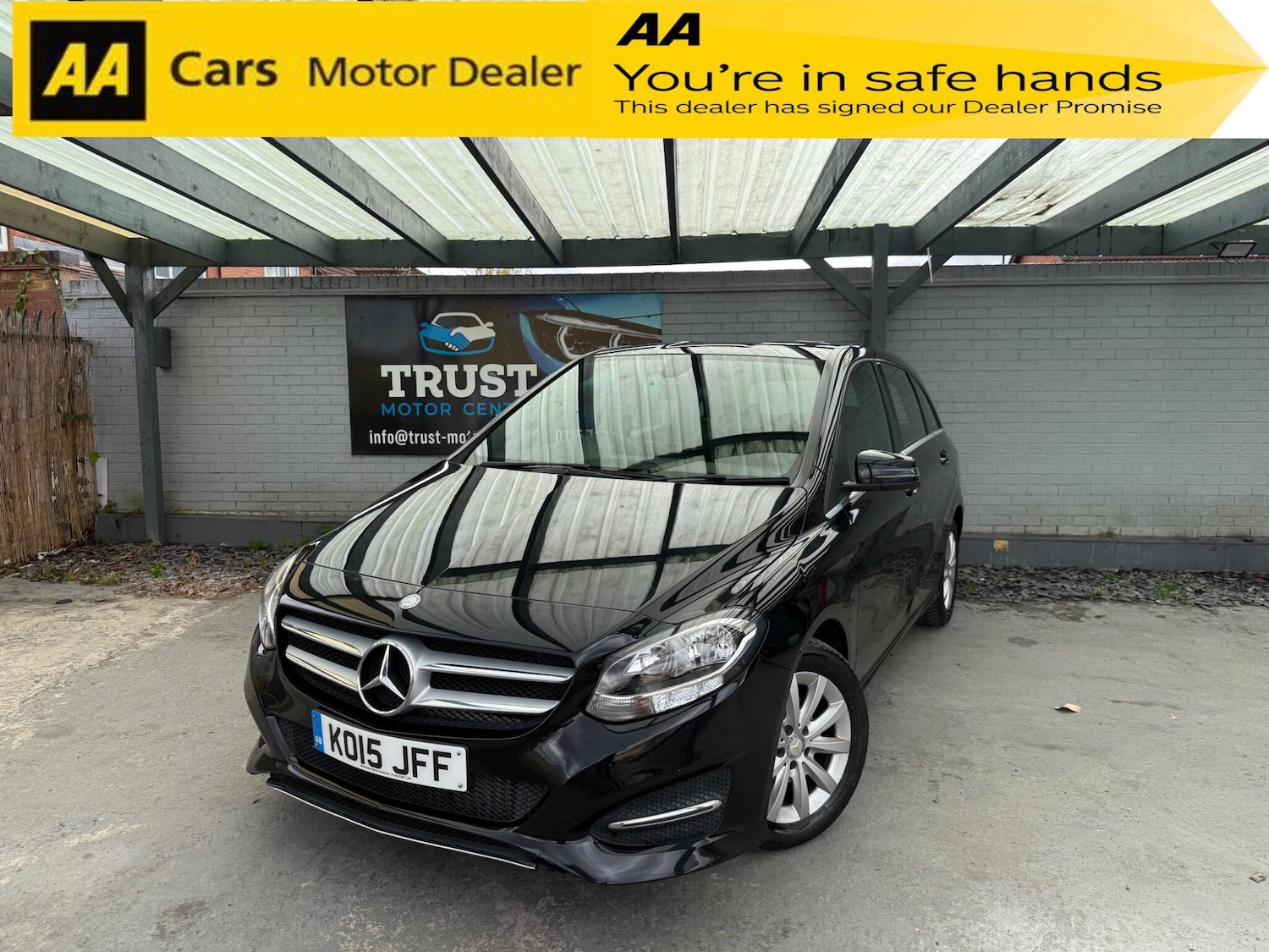 Used Mercedes-Benz B Class 2015 for sale - 76326111: Photo 1