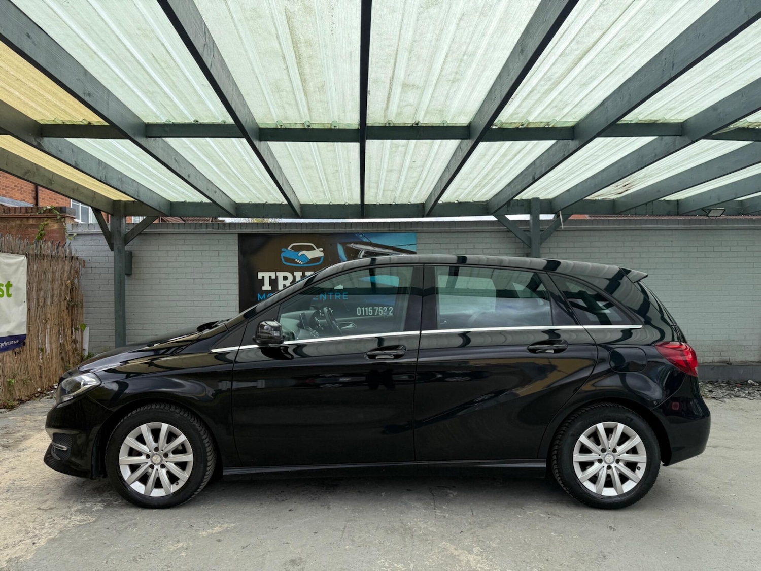 Used Mercedes-Benz B Class 2015 for sale - 76326111: Photo 11