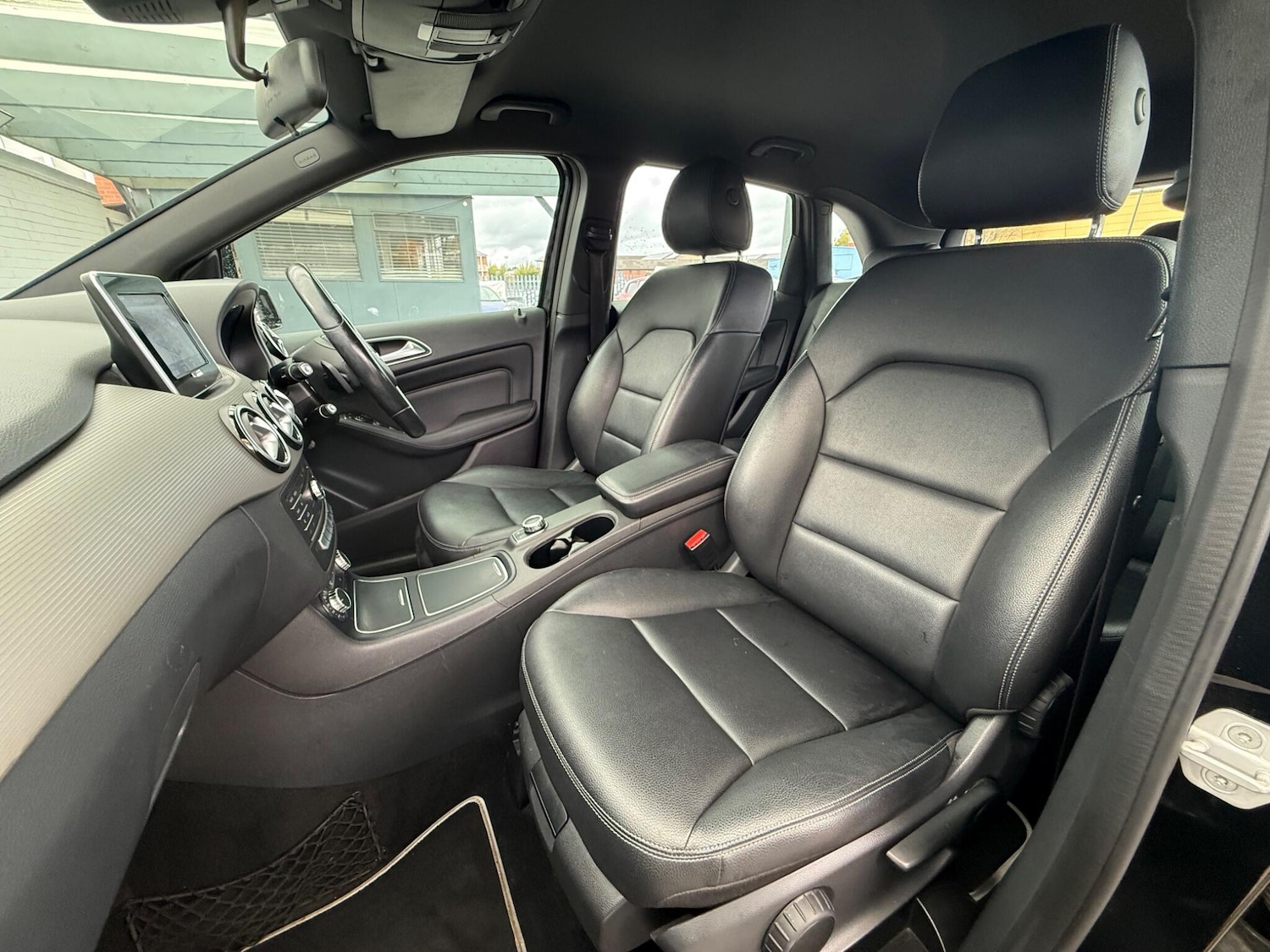 Used Mercedes-Benz B Class 2015 for sale - 76326111: Photo 23