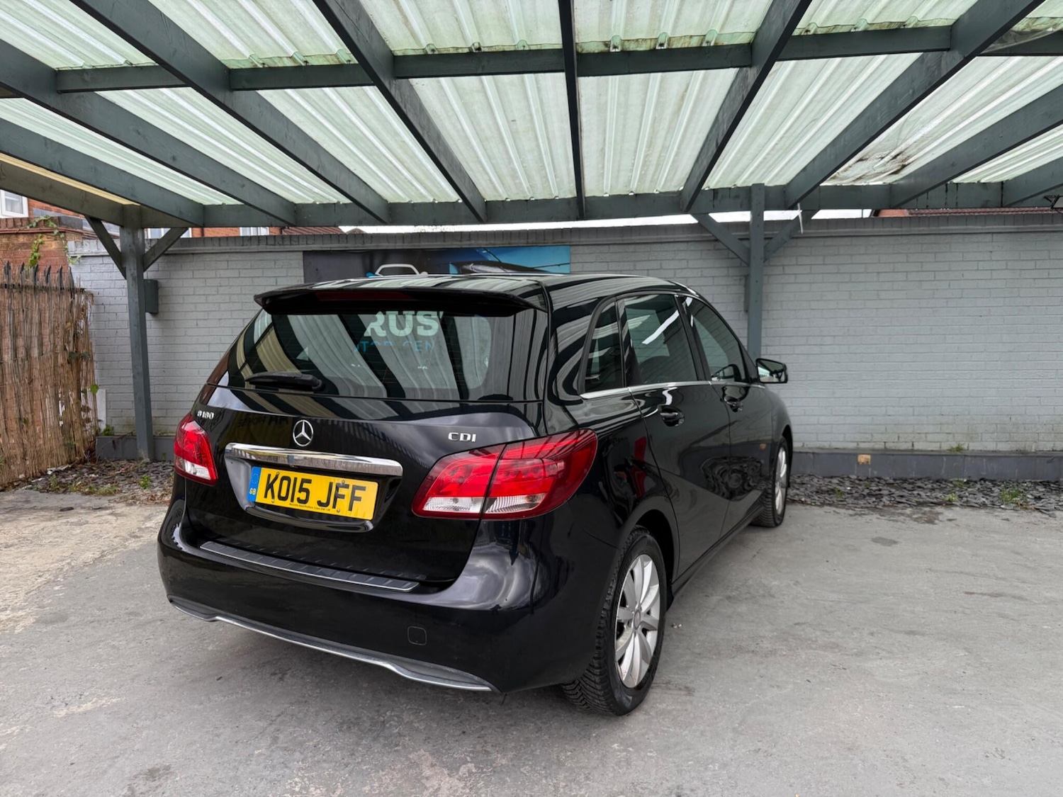 Used Mercedes-Benz B Class 2015 for sale - 76326111: Photo 4