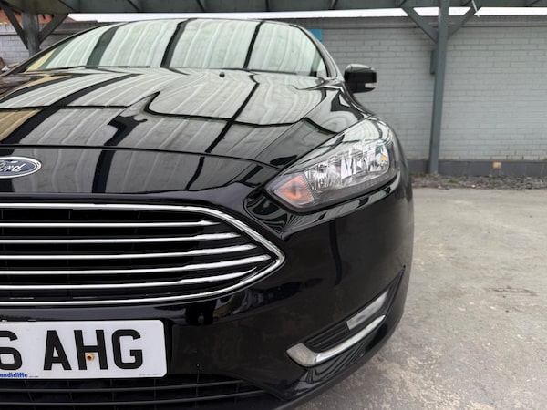 Used Ford Focus 2017 for sale - 76306873: Photo 9