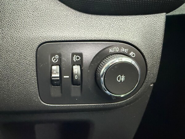 Used Vauxhall Crossland X 2020 for sale - 76306725: Photo 33