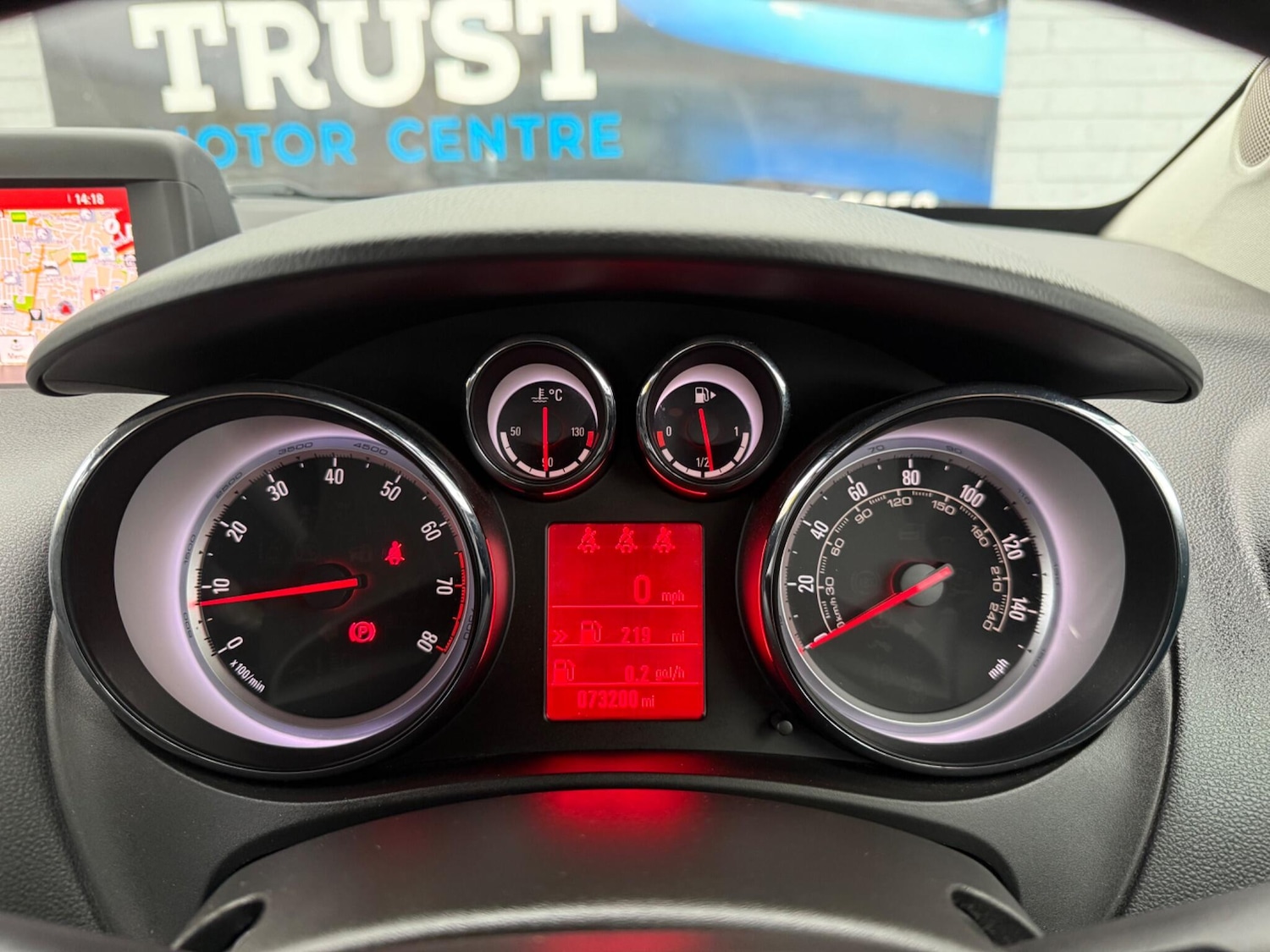 Used Vauxhall Meriva 2015 for sale - 76485359: Photo 24