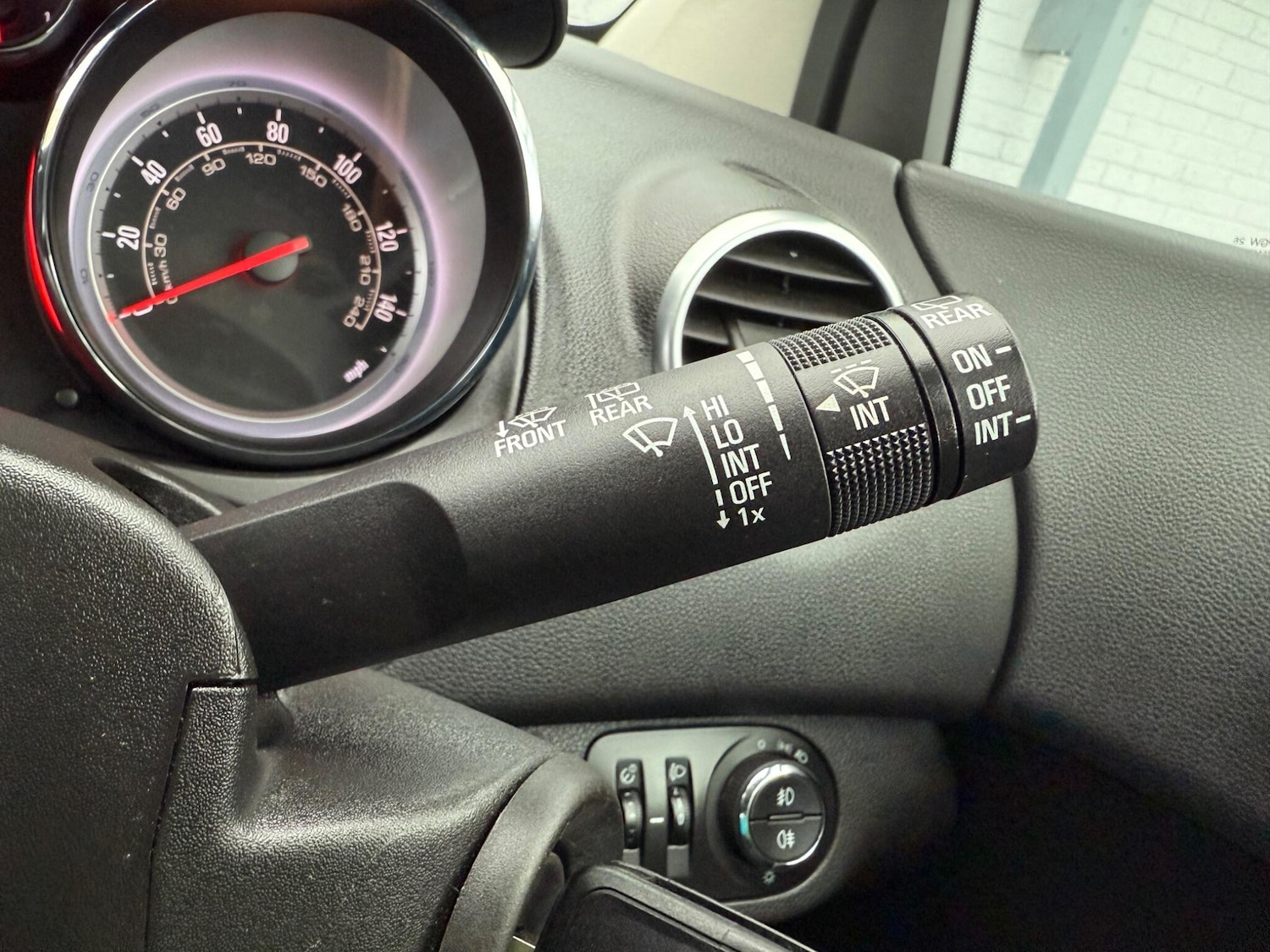 Used Vauxhall Meriva 2015 for sale - 76485359: Photo 28