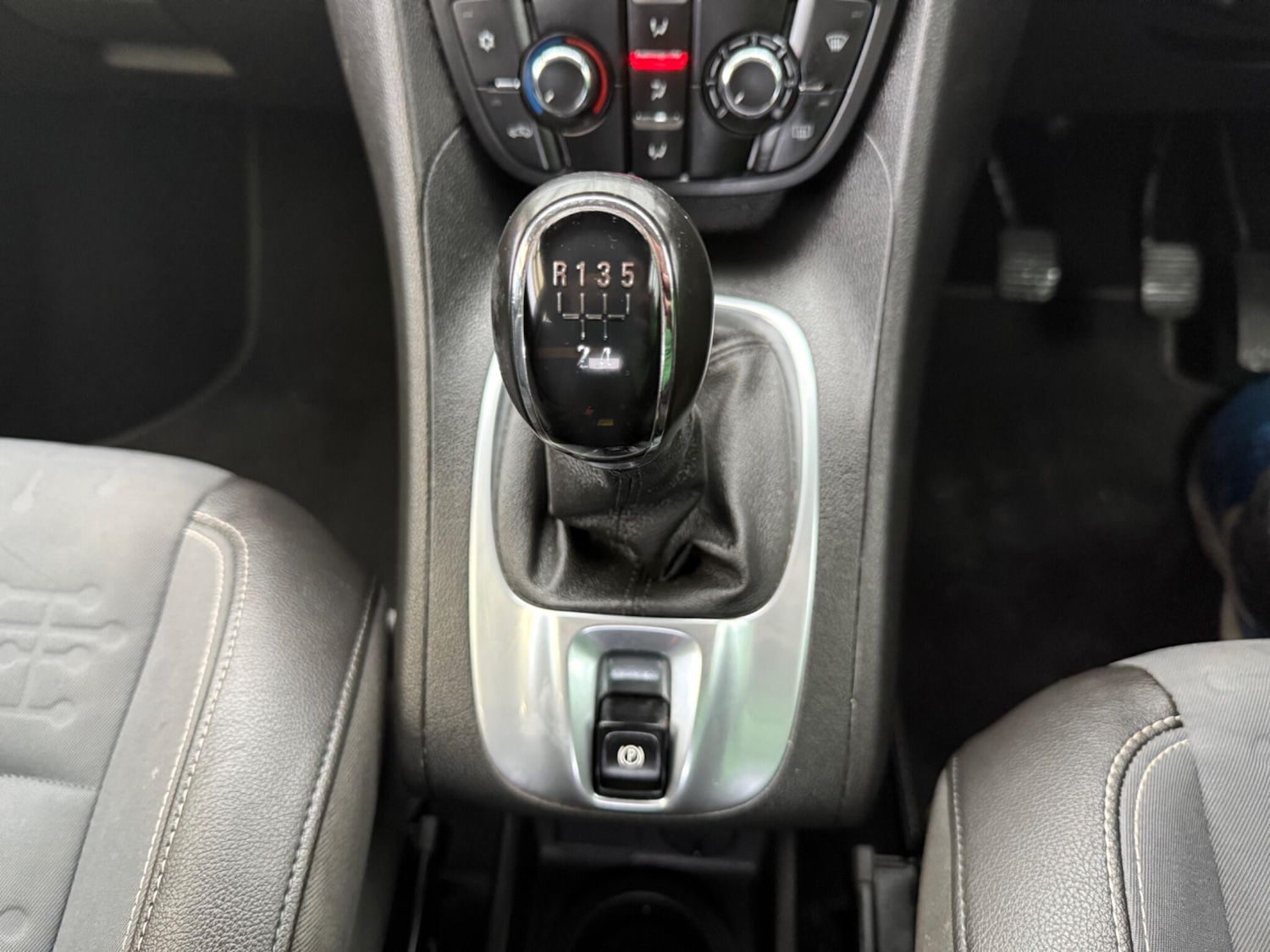 Used Vauxhall Meriva 2015 for sale - 76485359: Photo 35