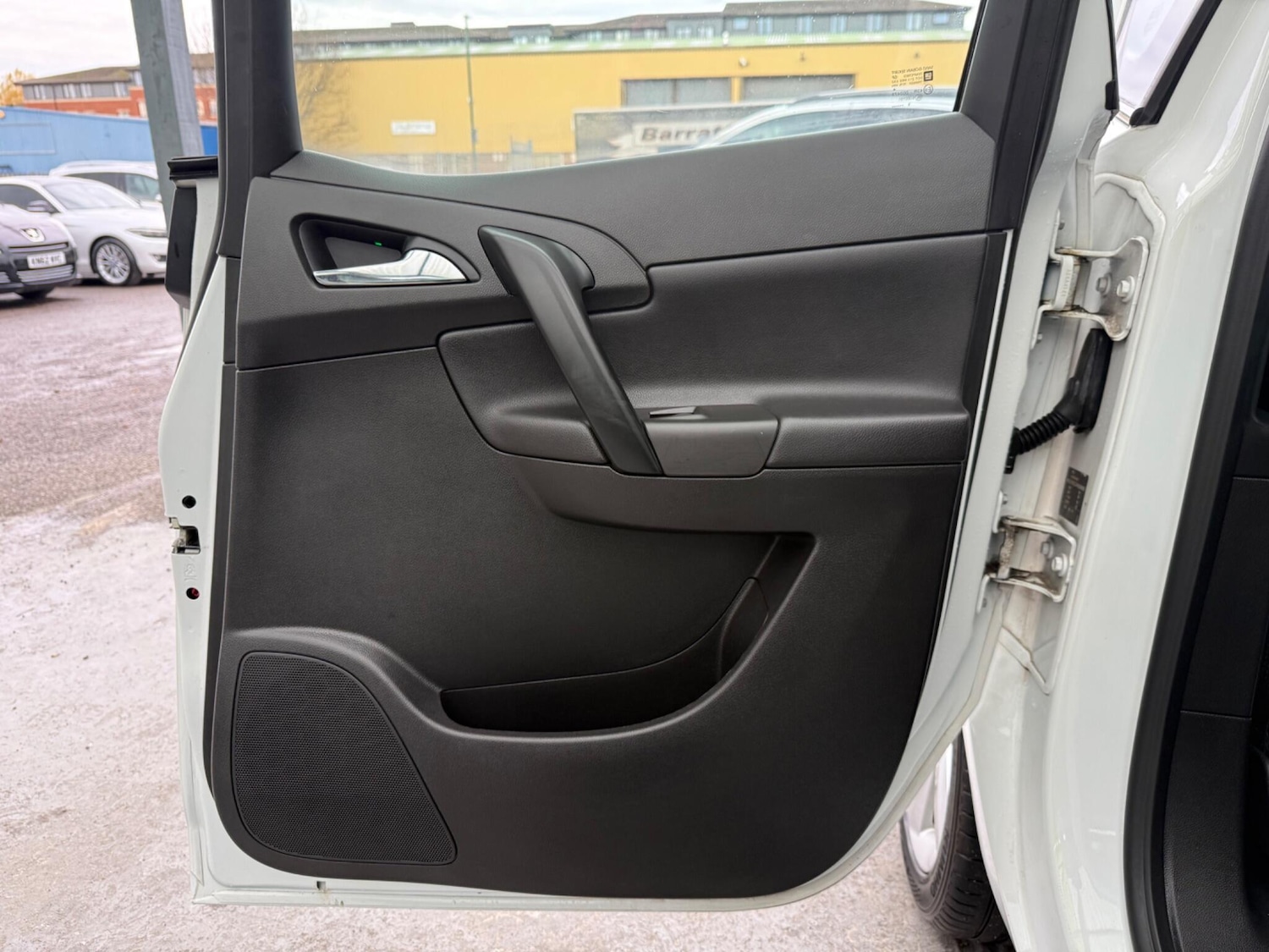 Used Vauxhall Meriva 2015 for sale - 76485359: Photo 37