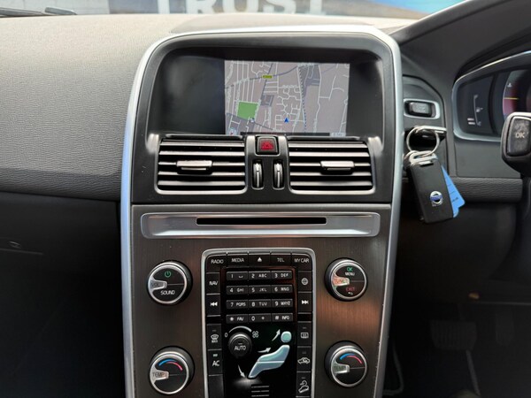 Used Volvo XC60 2014 for sale - 76306213: Photo 31