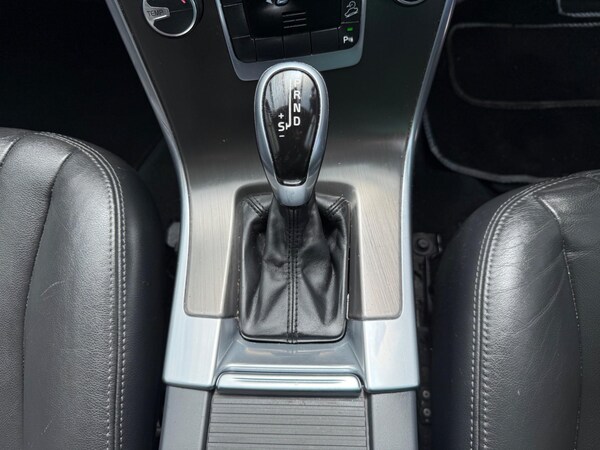Used Volvo XC60 2014 for sale - 76306213: Photo 36
