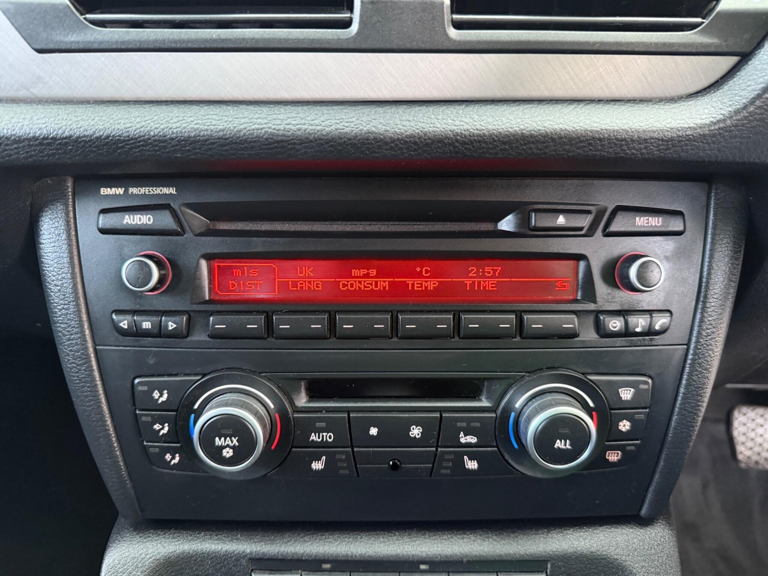 Used BMW X1 2011 for sale - 76572776: Photo 30