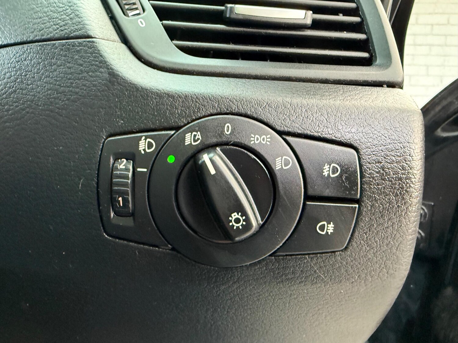 Used BMW X1 2011 for sale - 76572776: Photo 32