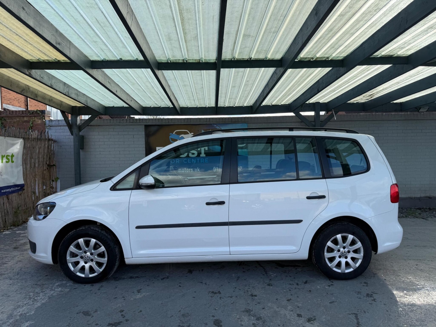 Used Volkswagen Touran 2013 for sale - 76378091: Photo 11