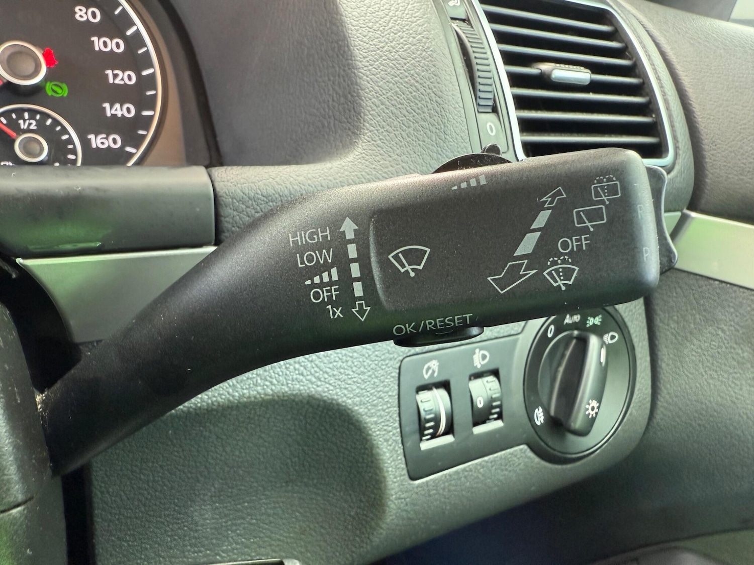 Used Volkswagen Touran 2013 for sale - 76378091: Photo 30