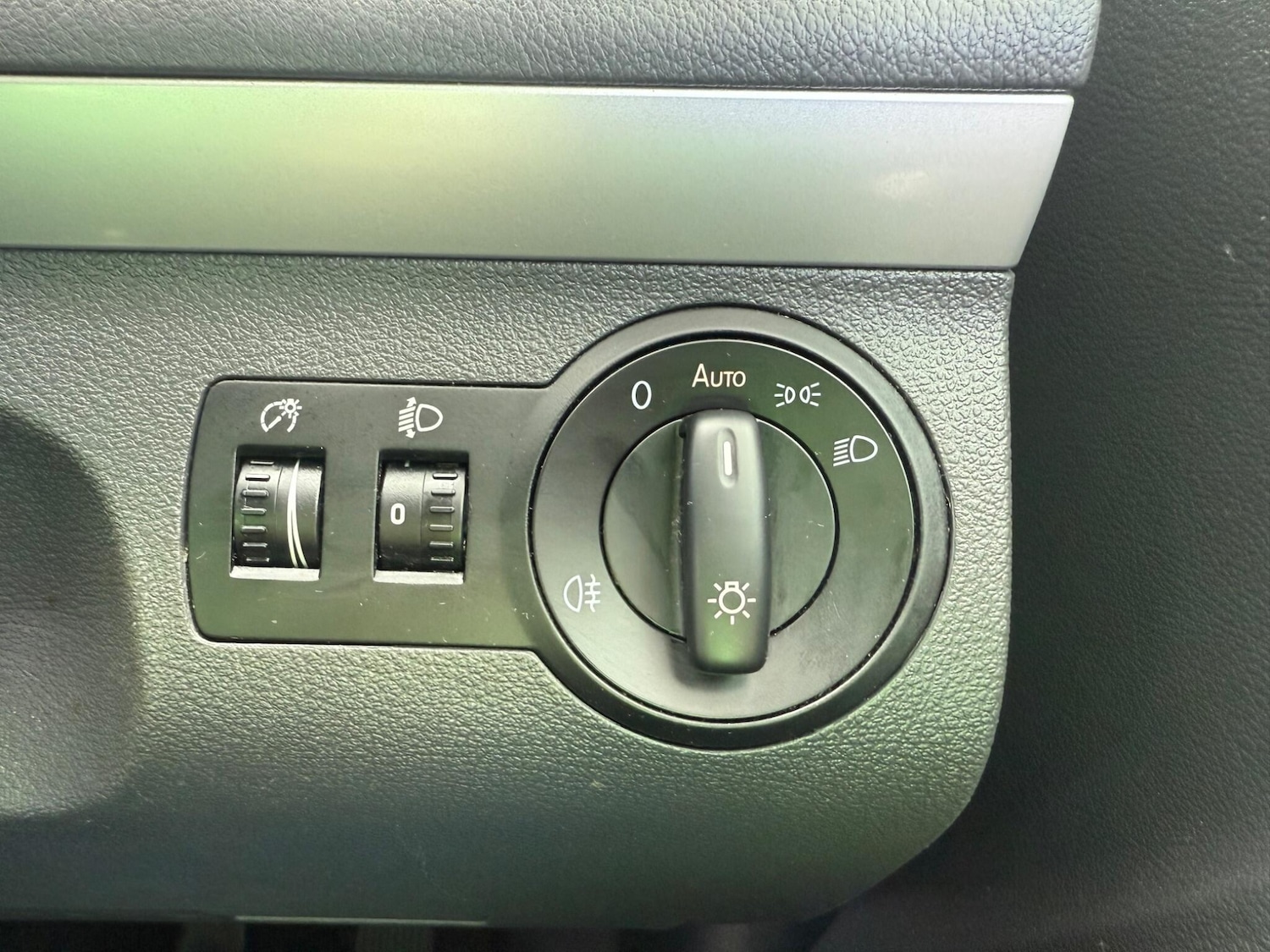Used Volkswagen Touran 2013 for sale - 76378091: Photo 33