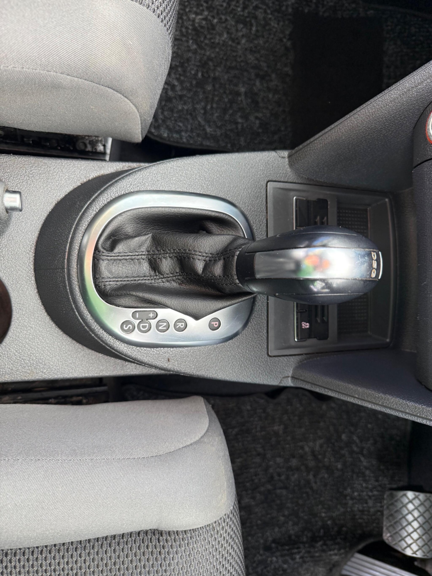 Used Volkswagen Touran 2013 for sale - 76378091: Photo 34